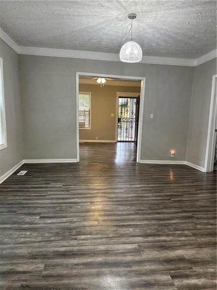 Building Photo - 962 Division St NW