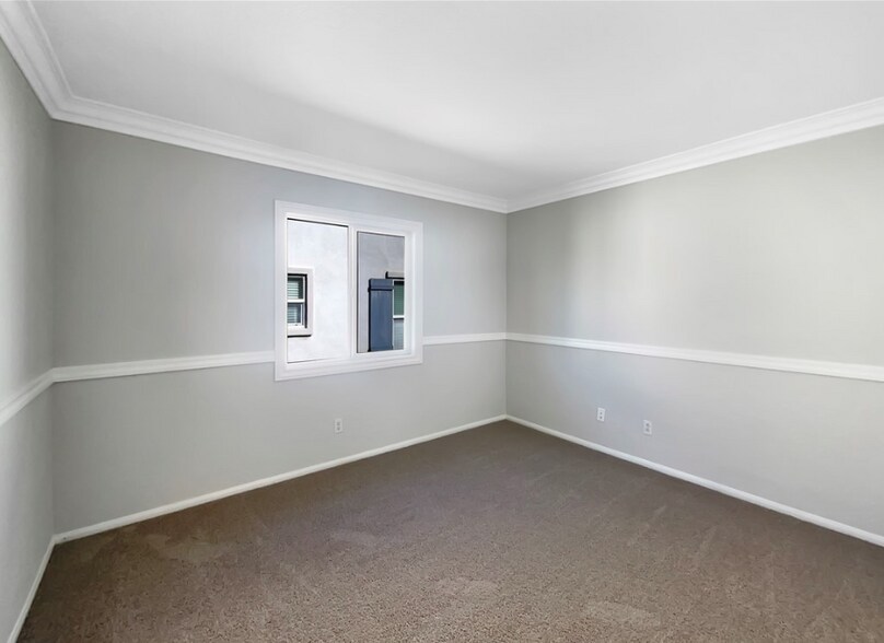 Building Photo - 37326 La Lune Ave