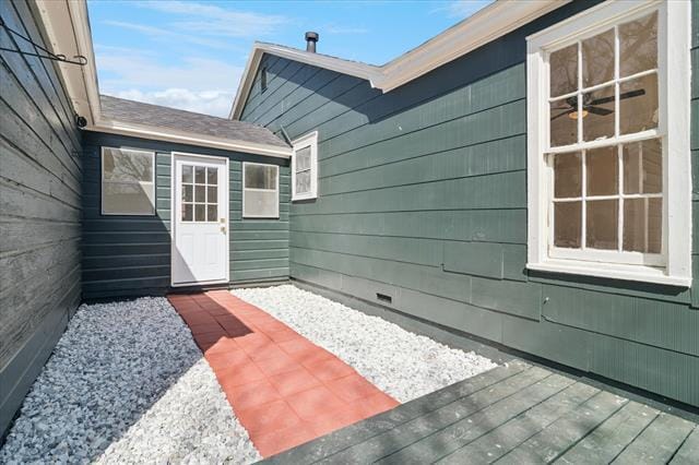 Building Photo - 602 W Pecan St