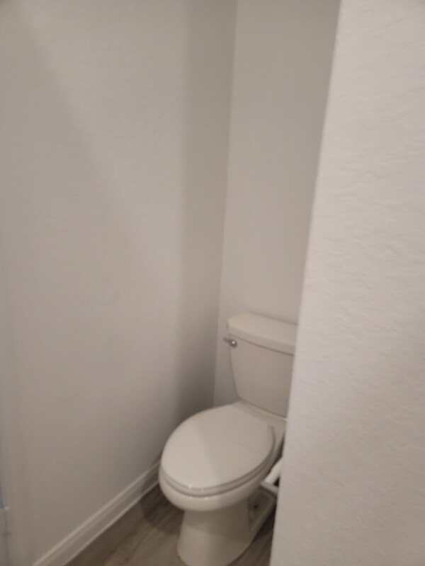 Building Photo - 221 Cordova Xing