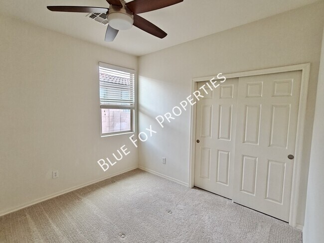 Building Photo - 12163 N Meditation Dr
