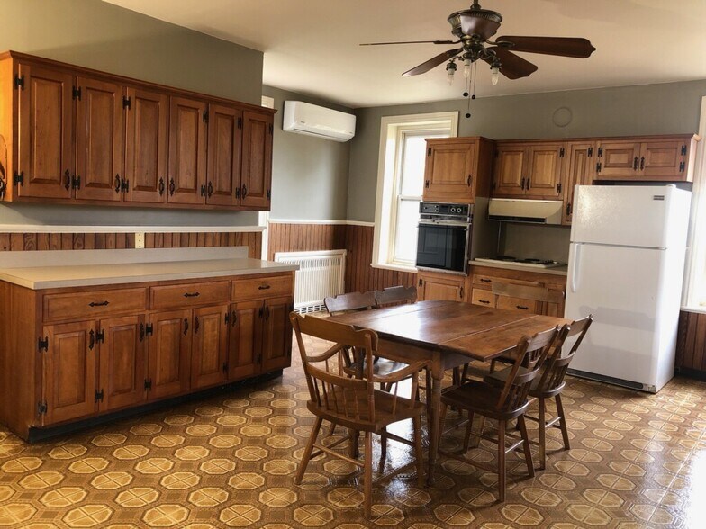 Building Photo - 6363 Boyertown Pike