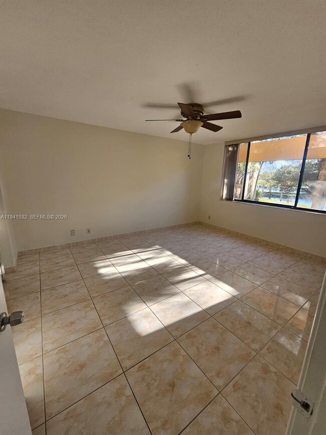 Building Photo - 8592 W Sunrise Blvd