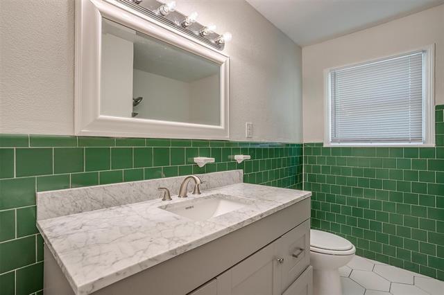 Building Photo - 3645 E Washburn Ave