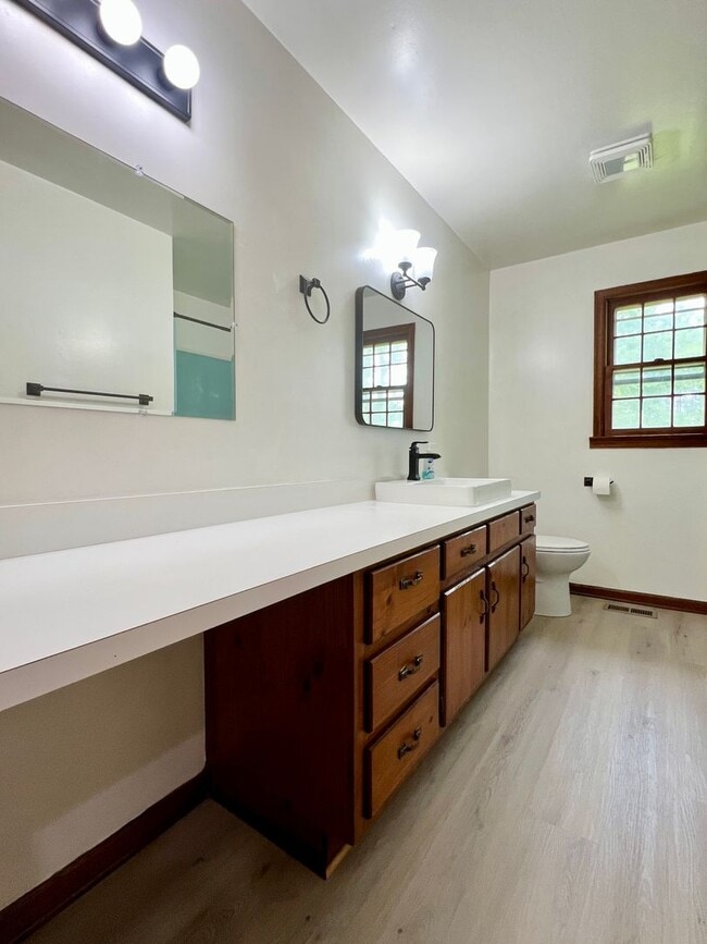 Building Photo - 3bdr 2bth home in the heart of Poquoson