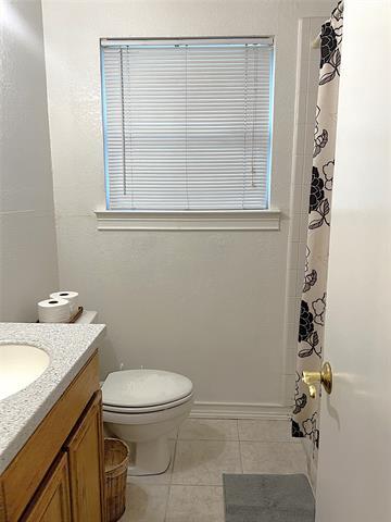 Building Photo - 725 Danish Dr