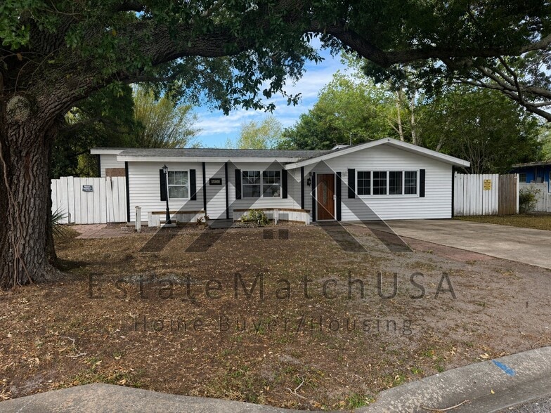 Building Photo - 1512 Stevenson Dr