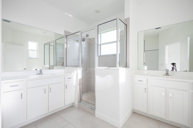 Building Photo - 9006 Zevon Ct