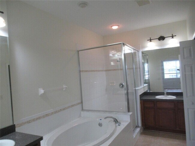 Building Photo - 8727 Karpeal Dr