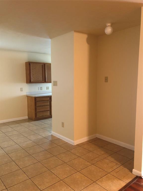 Building Photo - 5329 Tallowwood Terrace