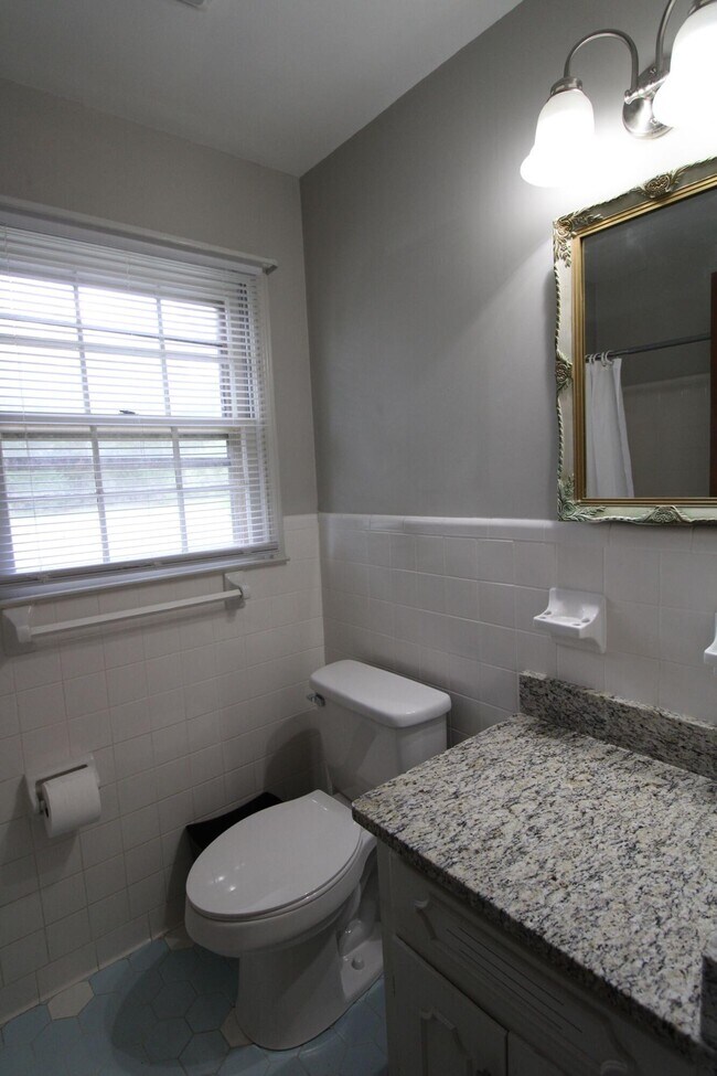 Building Photo - 50 Aubrey Cir