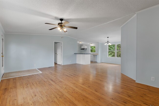 Building Photo - 3756 Hickory Ln