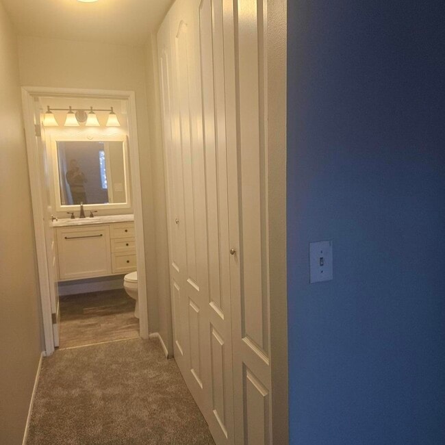 Building Photo - 1461 N Winslowe Dr