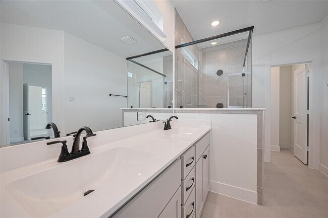 Building Photo - 7746 Meadow Mouse Ln