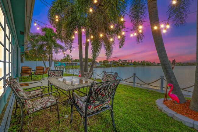 Spectacular Sunsets - 1741 NW 39th St