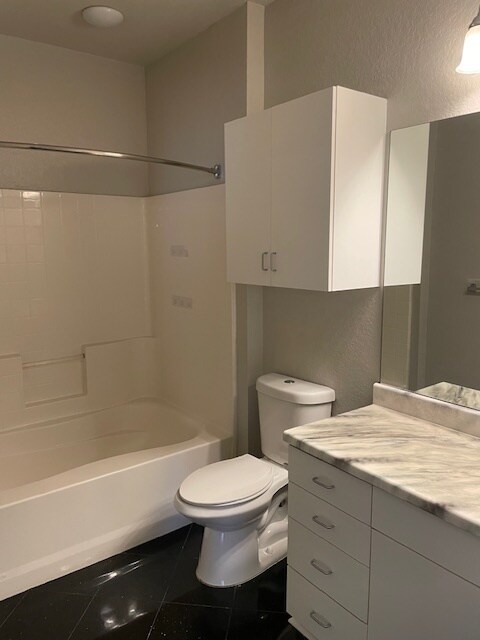 Bath - 860 N Orange Ave