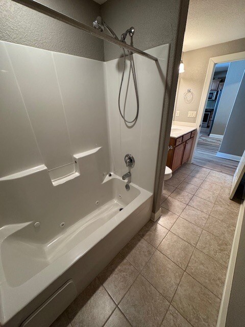 Bathroom 1 - 1815 Woodland Way