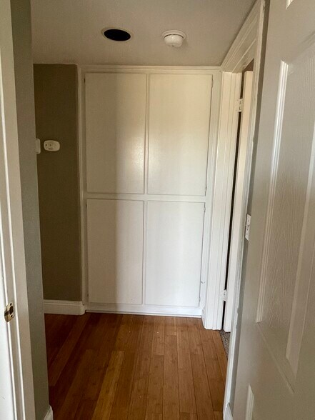 Building Photo - 42140 Lyndie Ln