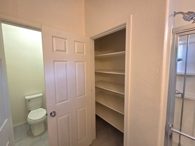 Building Photo - Move in Specials! Two weeks free rent! Beautiful 3-bed, 2-bath in North Cooper Canyon!