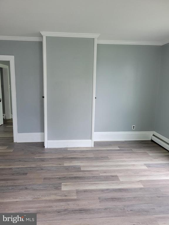 Building Photo - 305 Brower Ave