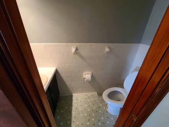 Building Photo - 8116 Tidal Rd