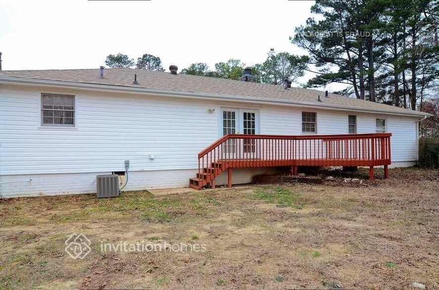 Building Photo - 4732 Woods Valley Dr