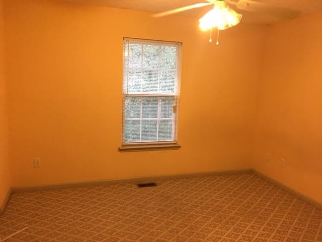 Building Photo - 16017 S Radio Station Rd