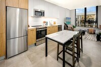 Building Photo - 286 NW 29th St