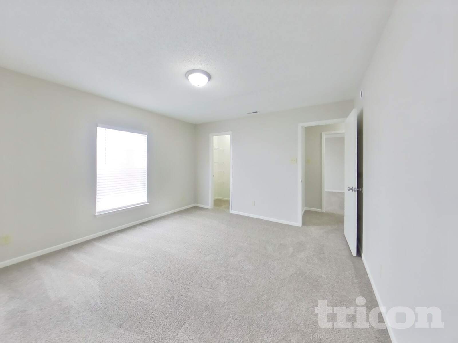 Building Photo - 9986 Split Rock Way