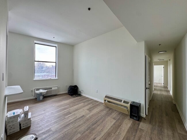 Building Photo - 5600-6 Germantown Ave