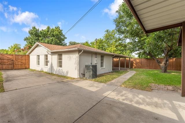 Building Photo - 8709 Gladwood Ln