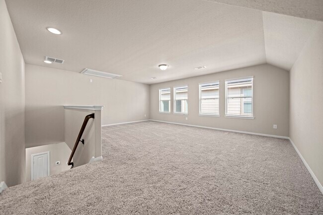 Building Photo - 17214 Broadleaf Oak Dr