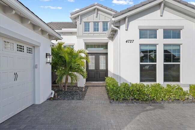 Building Photo - 4727 Estates Cir