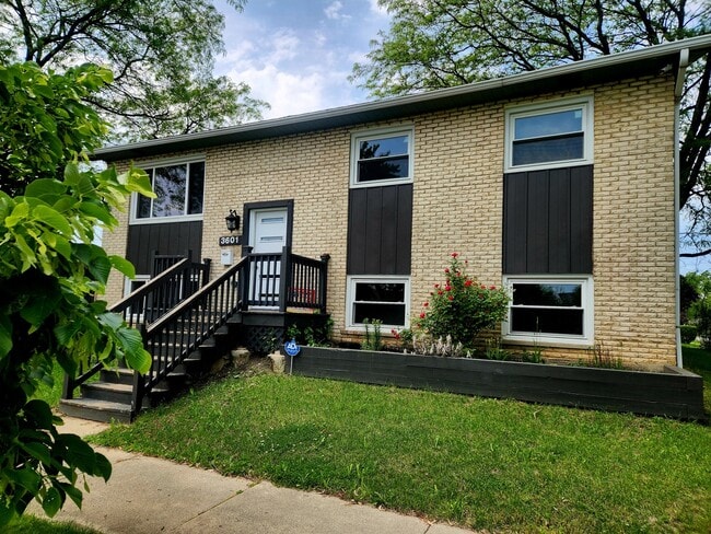 Building Photo - 3601 W 123rd Pl