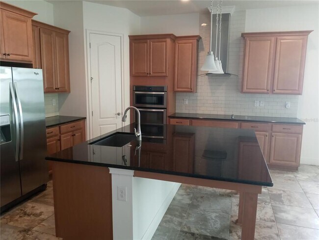 Building Photo - 9894 Mere Pkwy