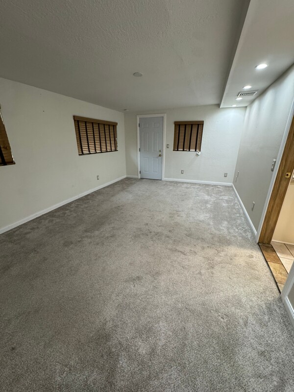 Building Photo - 17270 E Peach Tree Rd