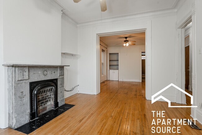 Building Photo - 241 W Scott St