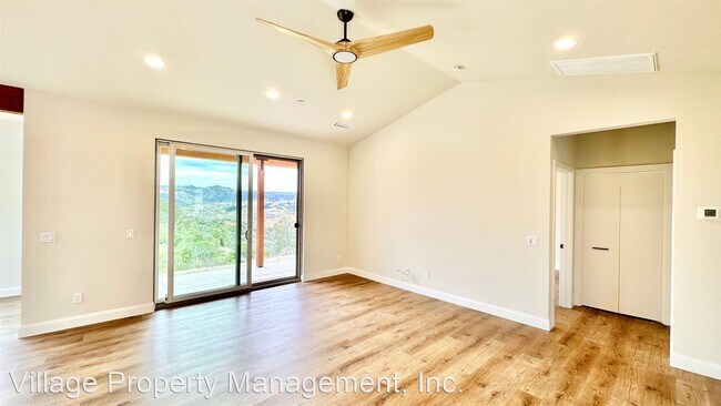 Building Photo - 1 br, 1 bath House - 1811 Vista Del Lago (...