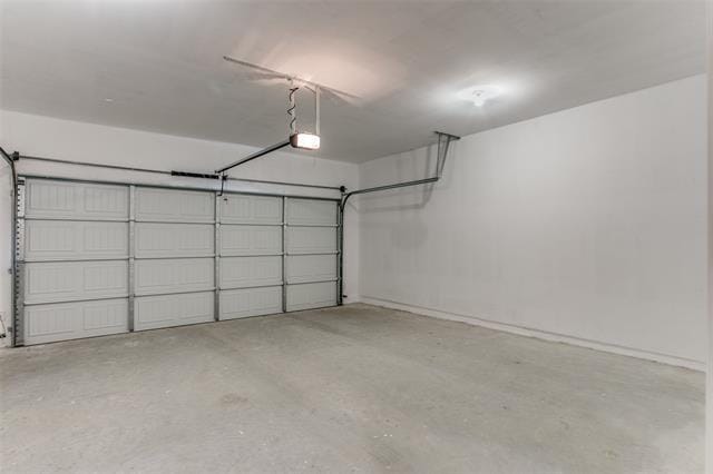 Building Photo - 10301 Castle Lyons Ln