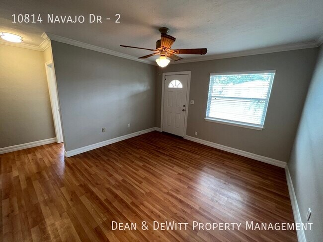 Building Photo - 10814 Navajo Dr