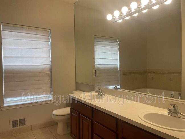 Building Photo - 41656 Tera Ln