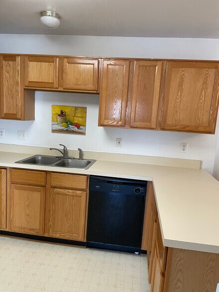 Building Photo - 9336 Fringe Tree Ln