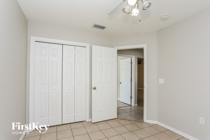Building Photo - 4501 Compass Oaks Dr