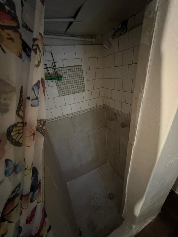 Building Photo - 1100 Myrtle Ave