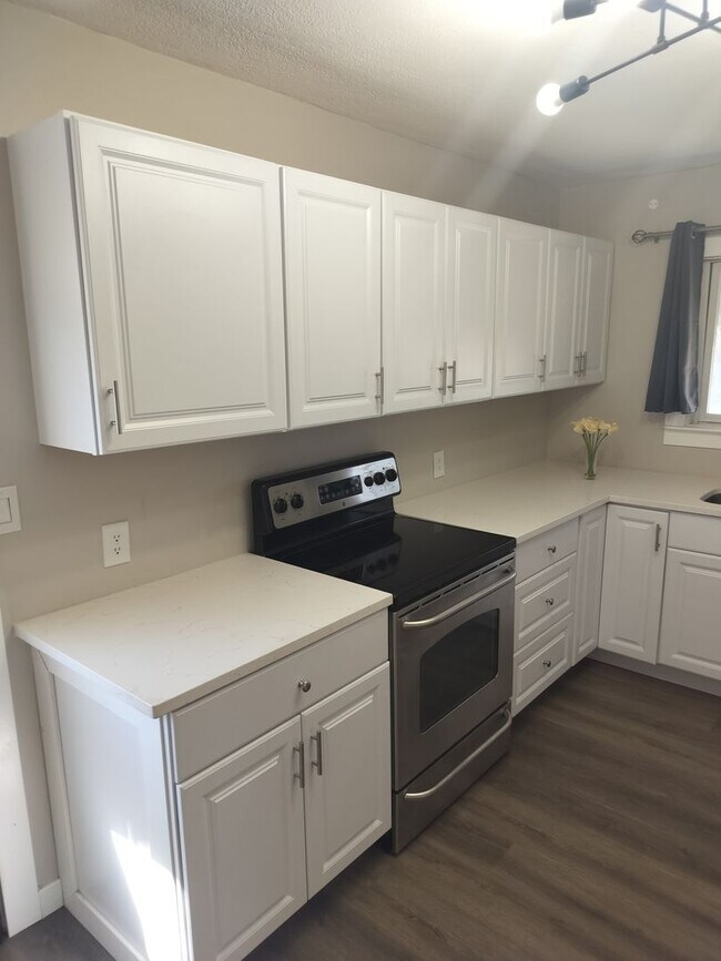 Building Photo - Charming 4 bd/ 2 bath home in Ogden!
