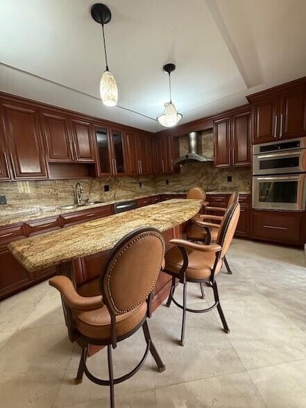 Building Photo - 1534 W Harmony Lake Cir