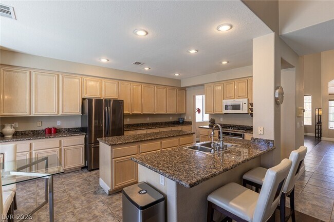 Building Photo - 3838 Erva St