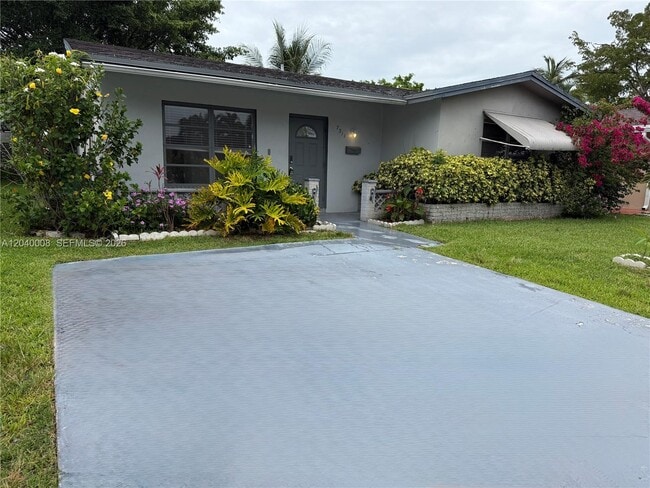 Building Photo - 7311 NW 57th Dr