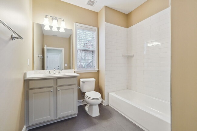 Building Photo - 4913 Greylock Walk SE