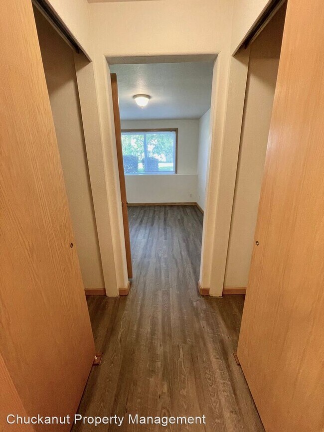 Building Photo - 1 br, 1 bath House - 4242 Wintergreen Circ...